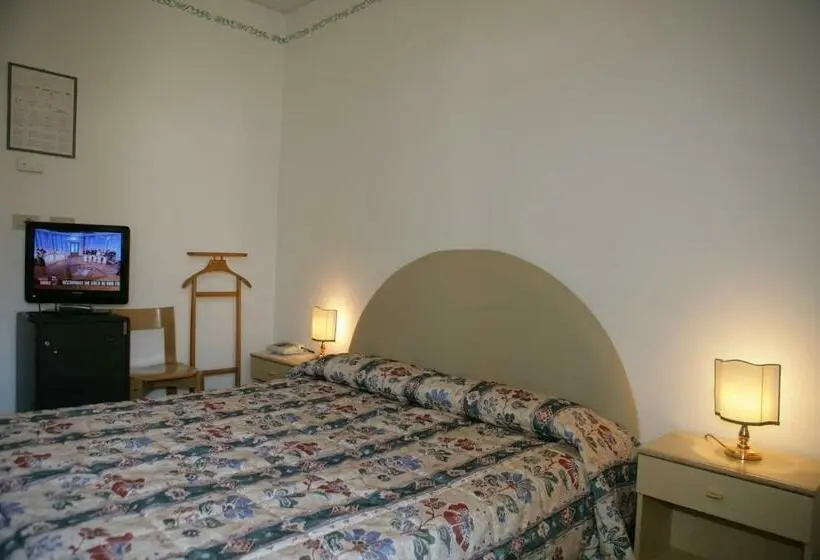 اتاق استاندارد یک نفره, Villa Rosa