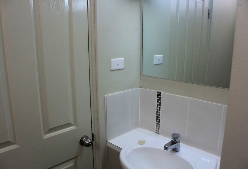 חדר דלוקס, Aromet Motor Inn