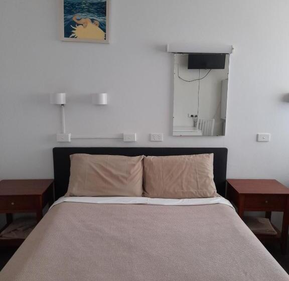 חדר דלוקס, Aromet Motor Inn