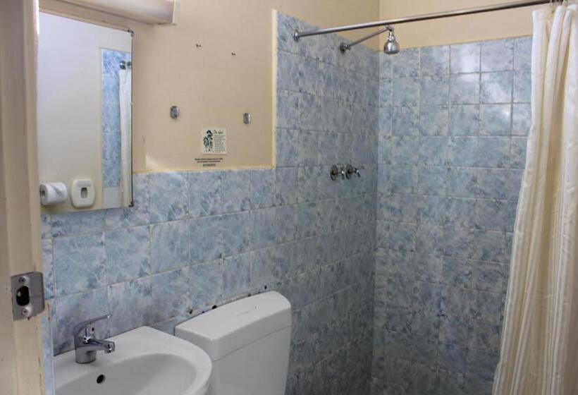 Трехместный Номер Базовый, Aromet Motor Inn