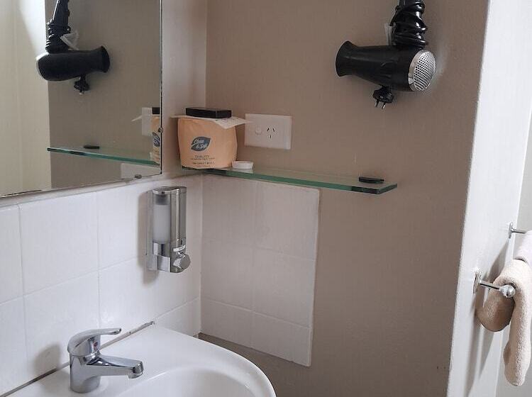 חדר דלוקס, Aromet Motor Inn