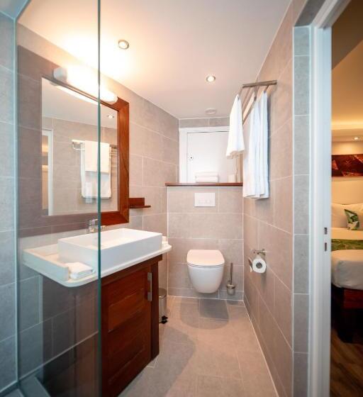 سوئیت با تخت بزرگ, Maitai Express Tahiti