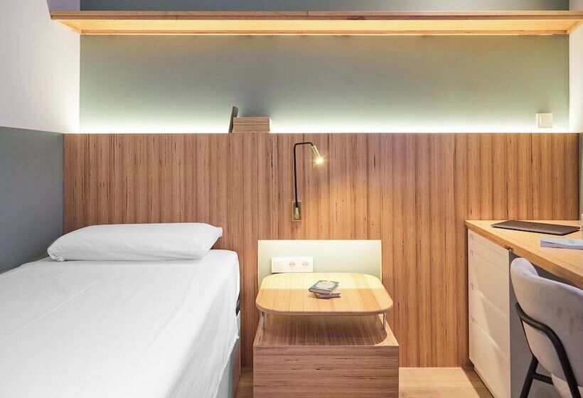 اتاق استاندارد یک نفره, Ola Living Hostal Tetuan