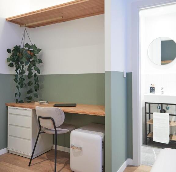 اتاق استاندارد یک نفره, Ola Living Hostal Tetuan