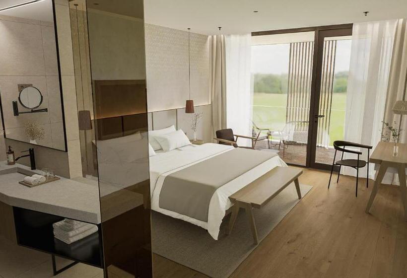 غرفة قياسية سرير كينج, Materra