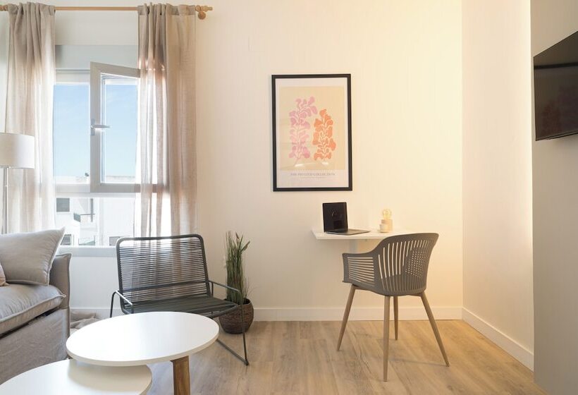 Люкс Superior, Lan Suites