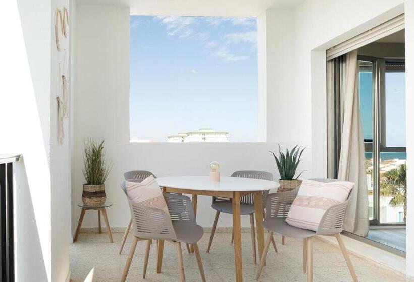 테라스 스위트, Lan Suites