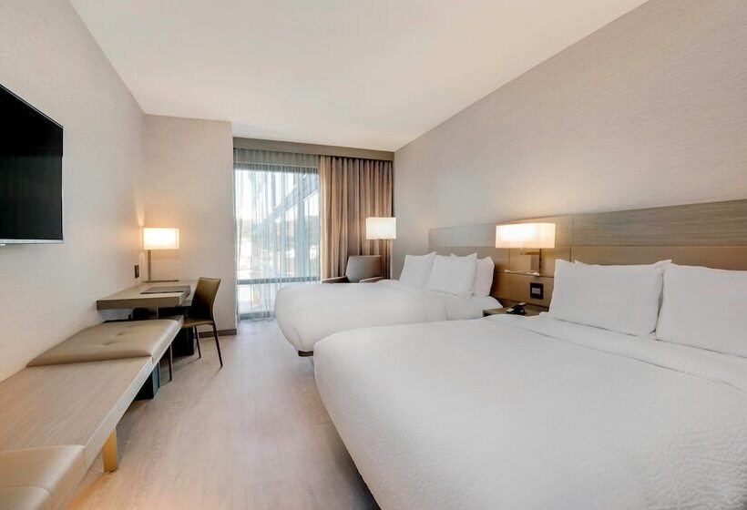 غرفه قياسيه سريرين مزدوجين, Ac Hotel Asheville Downtown