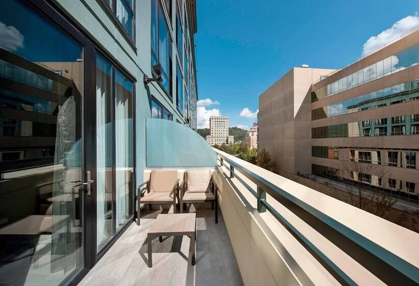 غرفة قياسية سرير مزدوج, Ac Hotel Asheville Downtown