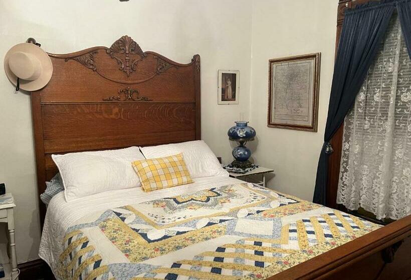 デラックスルーム, Bed And Breakfast Hearts Desire