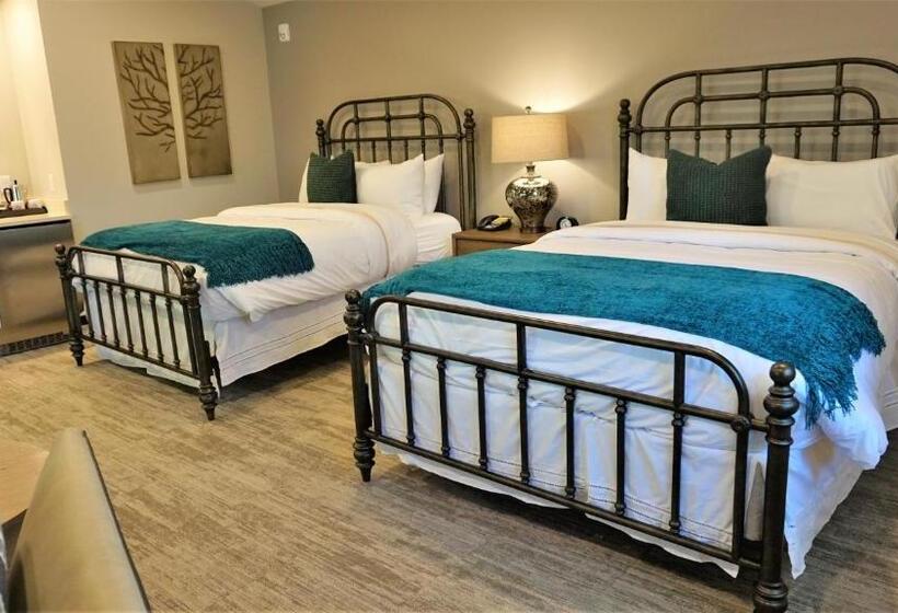 جناح, Huff House Inn And Cabins