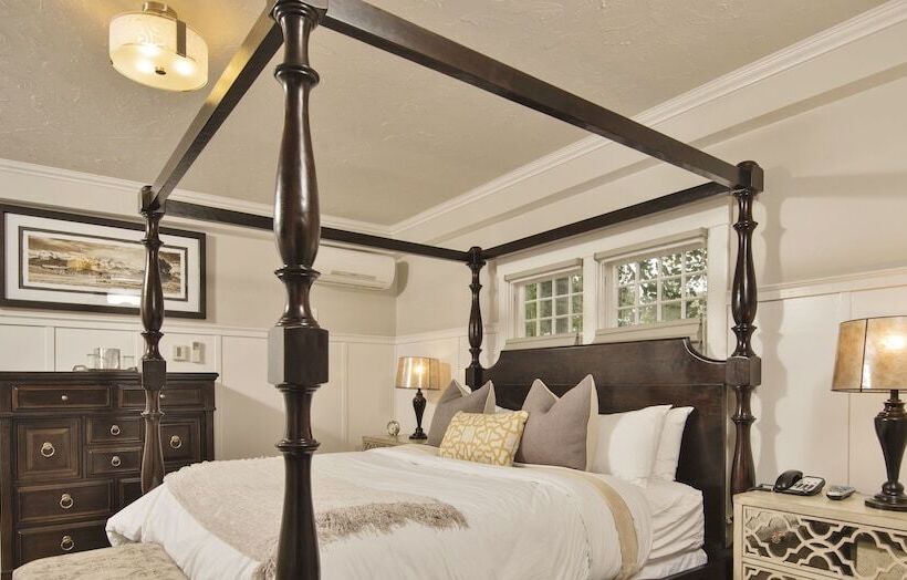 جناح ديلوكس, Huff House Inn And Cabins