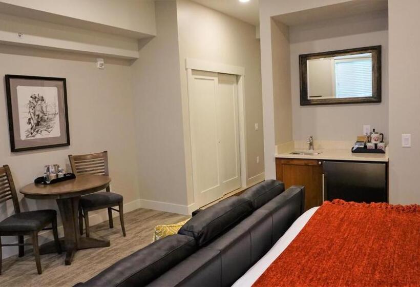 جناح سرير كينج, Huff House Inn And Cabins