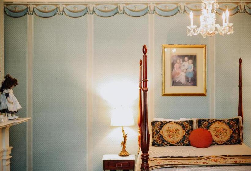 غرفة قياسية, The Myrtles