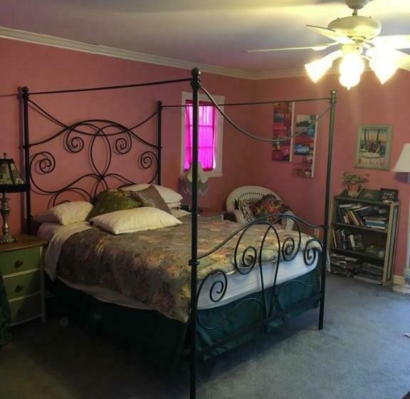 חדר סטנדרט, Elaine S Hollywood Bed & Breakfast