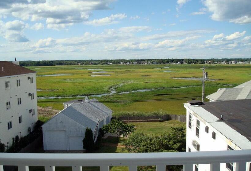 Люкс, Atlantic Breeze Suites