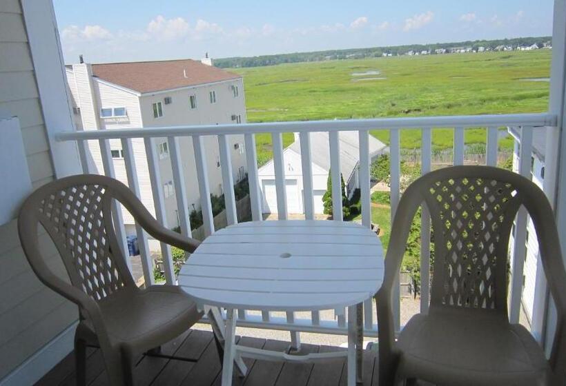 Люкс Кровать Кинг, Atlantic Breeze Suites