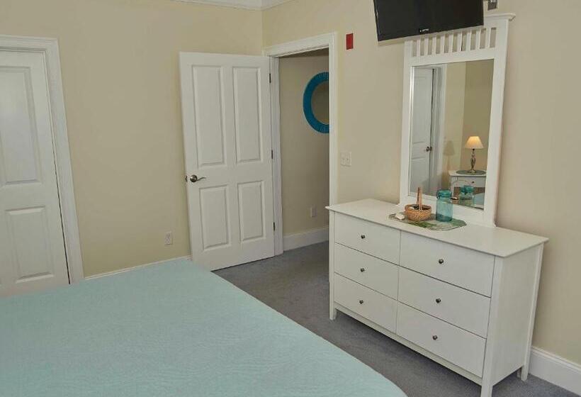 Люкс Кровать Кинг, Atlantic Breeze Suites