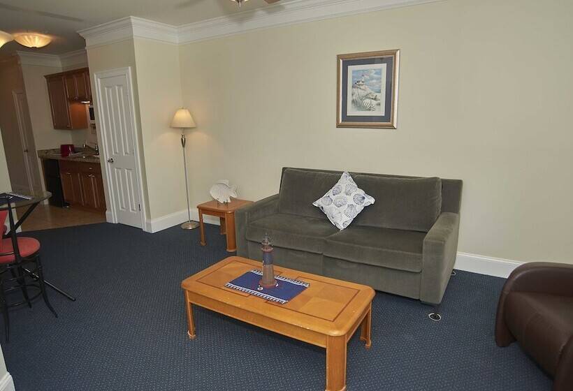 Люкс, Atlantic Breeze Suites