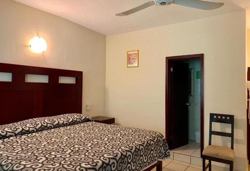 带大床的高级房间, Cosmos