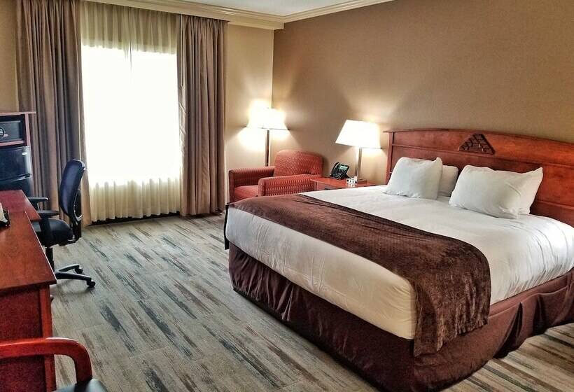 스탠다드 룸 킹사이즈 침대, Lucky 7 Casino &