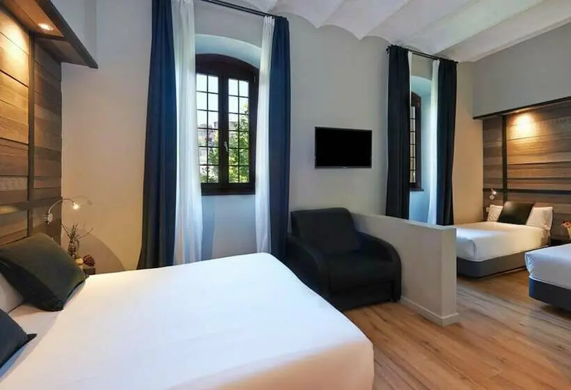 4 Bett Standardzimmer, Parada Puigcerda