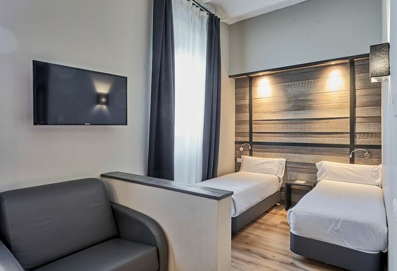 Четырехместный Номер Стандарт, Parada Puigcerda