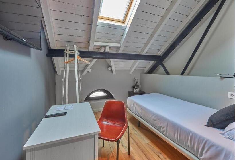 Номер Стандарт Индивидуальный, Parada Puigcerda