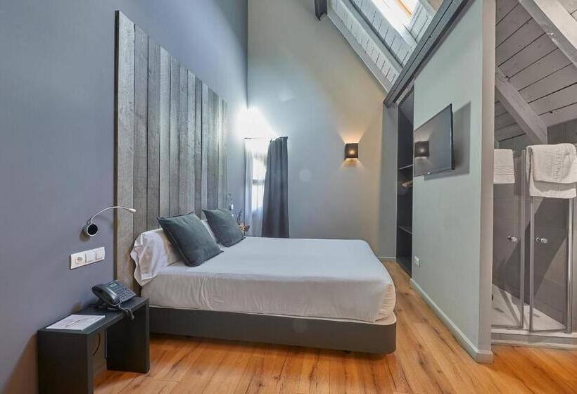 Номер Стандарт, Parada Puigcerda