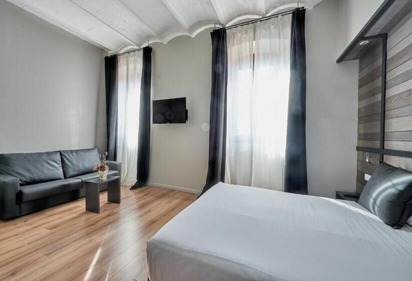 Люкс, Parada Puigcerda