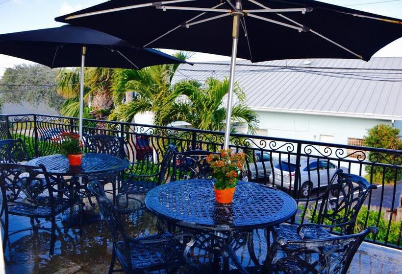 침실 1개 발코니 아파트, Sea Turtle Inn