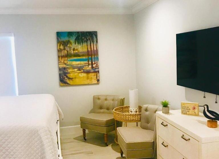 침실 1개 풀장 전망 아파트, Sea Turtle Inn