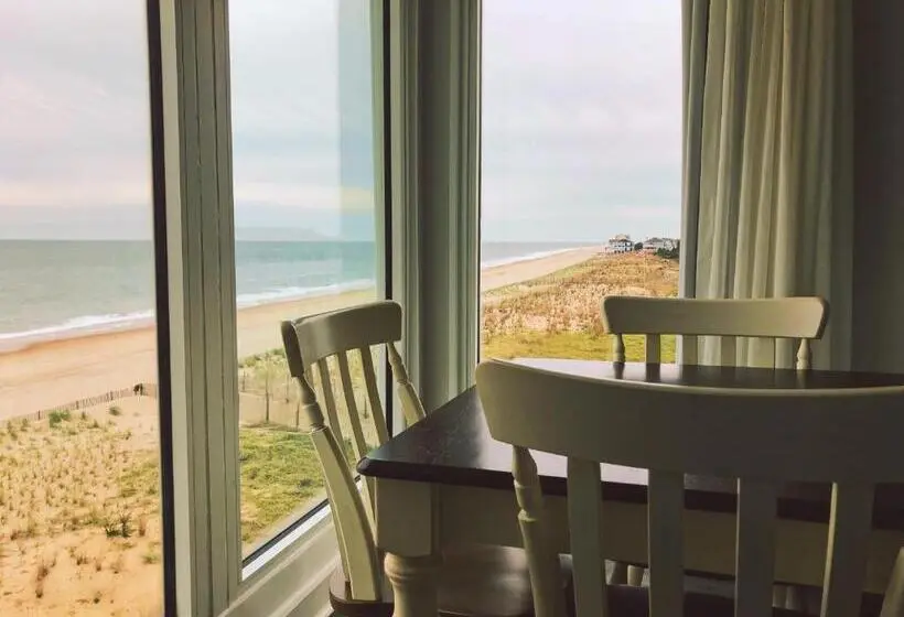 オーシャンビュースタンダードルーム, Surf Club Oceanfront
