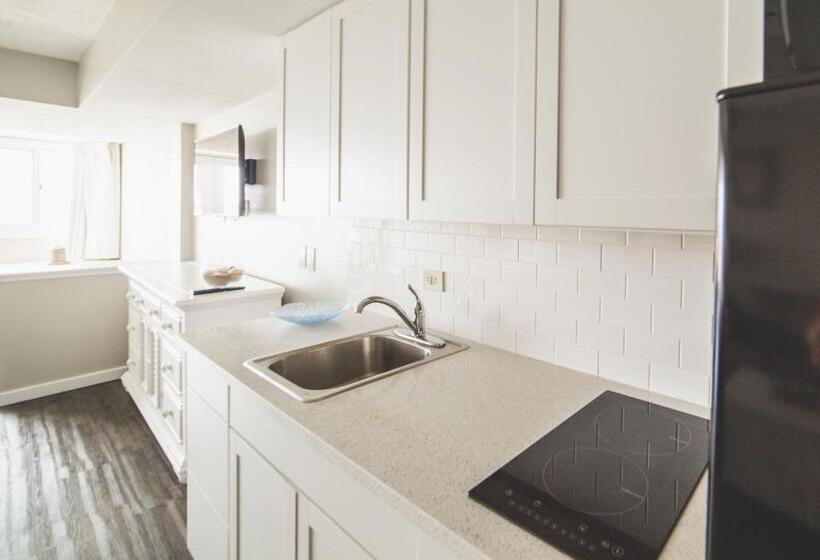 غرفة ديلوكس مطلّة علي البحر, Surf Club Oceanfront