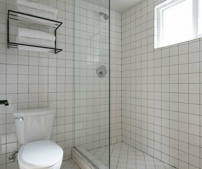 חדר סטנדרט עם מיטת קינג, The Coachman