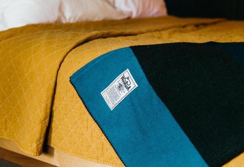 חדר סטנדרט עם מיטת קינג, The Coachman