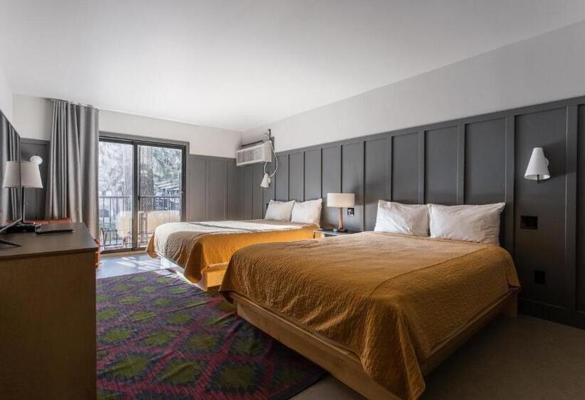 חדר סטנדרט מותאם לאדם עם מוגבלויות, The Coachman