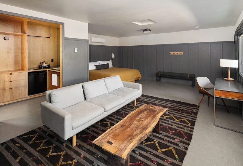 סוויטה, The Coachman