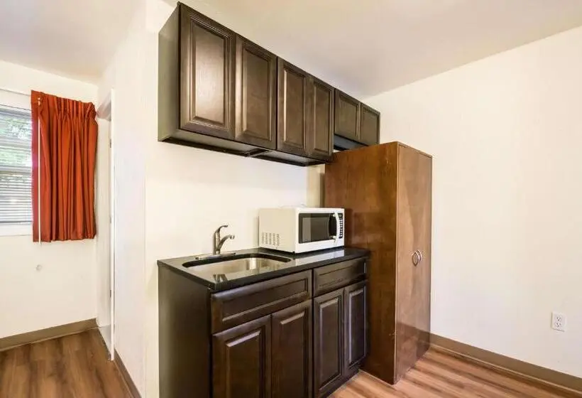 デラックスの４人部屋, Motel 6 Tinton Falls, Nj
