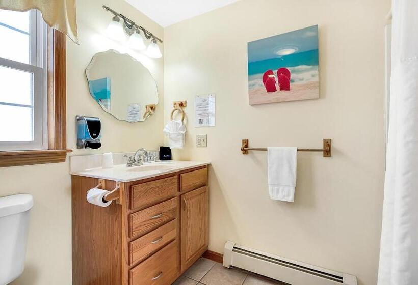 キングサイズベッドのスタンダードルーム, Abellona Inn & Suites