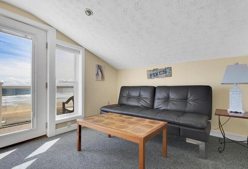 スイート, Abellona Inn & Suites