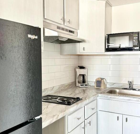 シングルデラックスルーム, Abellona Inn & Suites