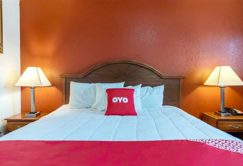 高级客房, OYO Hotel Pearsall I-35 East