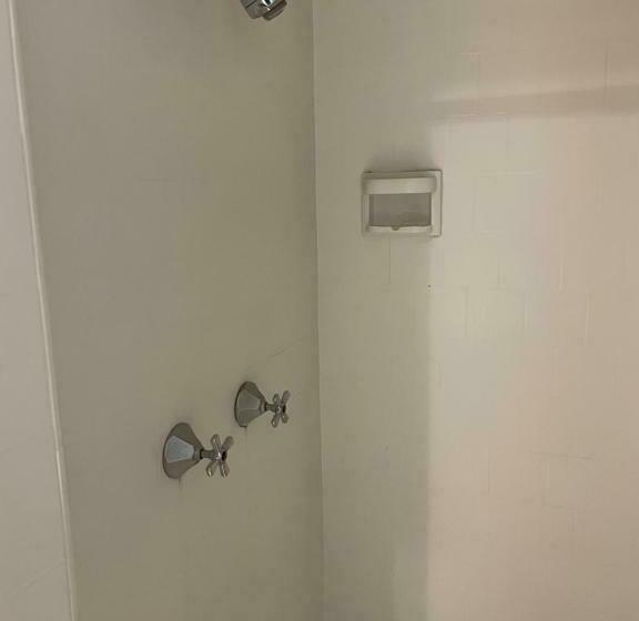 חדר סטנדרט עם מיטת קינג, Red Bluff Inn