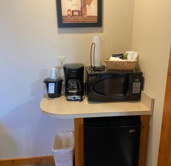 חדר סטנדרט, The Garrett Inn