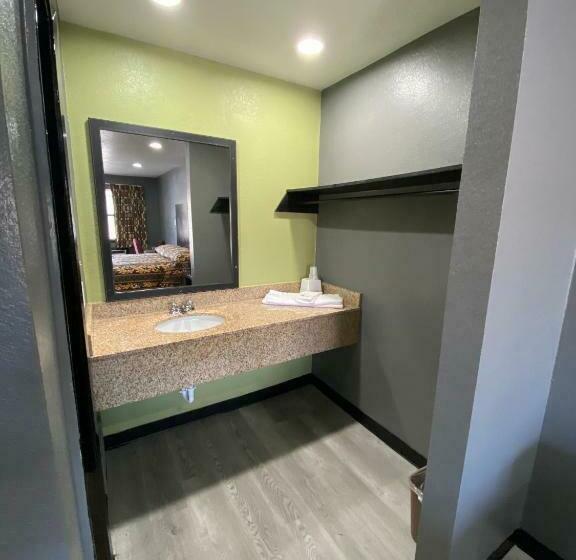 Стандартный Номер Кровать Кинг, Town House Motel