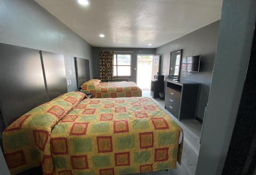 غرفة قياسية, Town House Motel