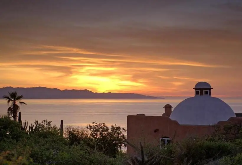 Superior bungalow with sea view, Ventana Bay Resort