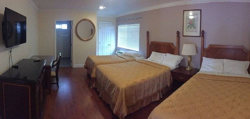 スタンダードルーム, Wagon Wheel Motel