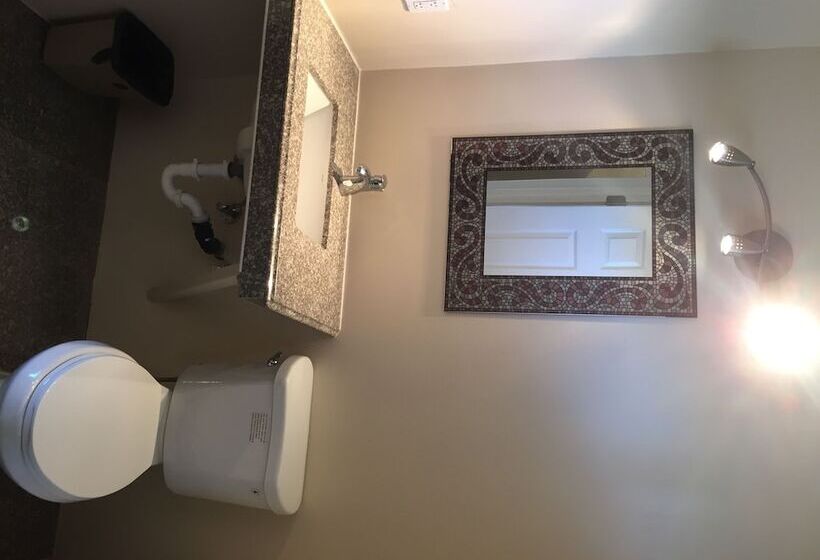 غرفة قياسية, Wagon Wheel Motel